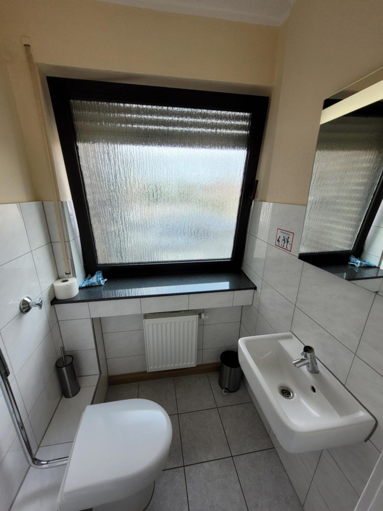 Guesthouse Wi Rooms Jülich Kültér fotó